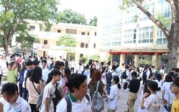 Gần 90.000 học sinh Hà Nội làm thủ tục thi lớp 10 năm 2020
