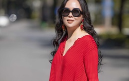 Cuối năm 2019 Phượng Chanel toàn diện đồ rộng thùng thình, vài bộ bị chê nhưng thực chất đây lại là chiêu giấu bụng cao tay của nữ đại gia