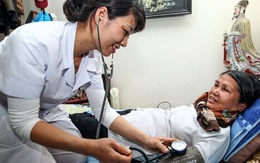 TP.HCM có 52 cơ sở khám, chữa bệnh tại nhà cho người cao tuổi