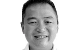 Ở tuyến đầu