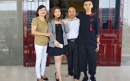 Thủ khoa đầu vào ĐH Bách khoa TP.HCM: Học giỏi nhưng lại cực kỳ khiêm tốn, hé lộ bí quyết làm bài tưởng khó mà "dễ như chơi"