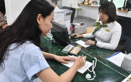 Lãi tiết kiệm ngân hàng giảm mạnh