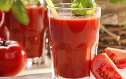 15 tác dụng sinh tố cà chua với sức khỏe và làm đẹp
