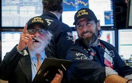Dow Jones tăng điểm mạnh nhất một thập kỷ