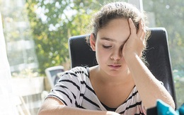 Con cái lây stress từ bố mẹ