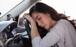 Lái xe ô tô ngày nắng nóng: Cẩn trọng nguy cơ sốc nhiệt, đột quỵ do dùng điều hòa sai cách