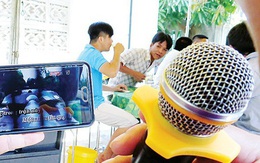 Loa kéo tràn ngập thị trường, giá từ 300.000 đến 20 triệu đồng
