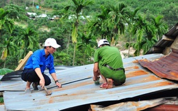 Thanh niên Quảng Nam đem sức trẻ giúp dân sau bão lũ