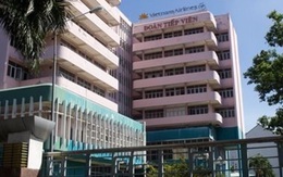 Khởi tố nam tiếp viên Vietnam Airlines lây lan dịch COVID-19 ra cộng đồng