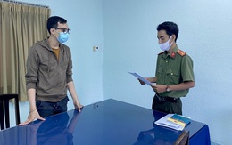 Nam tiếp viên làm lây lan dịch Covid-19 bị cấm đi khỏi nơi cư trú