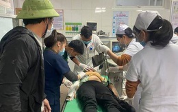 Vụ rơi thang cuốn tại công trình xây dựng ở Nghệ An: 3 người tử vong
