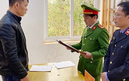 Khởi tố nhân viên kinh doanh chiếm đoạt hơn 1 tỷ đồng