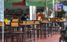 Nhà hàng, quán nhậu Hà Nội vắng không một bóng người, ngậm ngùi đồng loạt treo biển nghỉ Tết sớm
