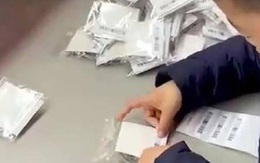 Ông bố đại gia "huấn luyện" con trai 6 tuổi biết cách kiếm tiền, không ngờ kết quả tệ hại khiến ông ân hận khôn nguôi