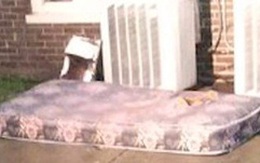 Bé gái 8 tuổi tự nhảy từ tầng ba xuống đất thoát khỏi đám cháy