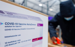 Sáng 8/3, khoảng 250 người đầu tiên ở Việt Nam tiêm vaccine COVID-19