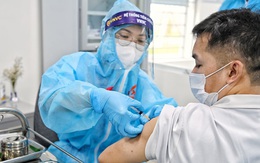 Người Hà Nội bắt đầu tiêm vaccine COVID-19 từ sáng nay