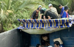 Để triệt phá sới gà, cảnh sát cải trang thành người không ai ngờ tới