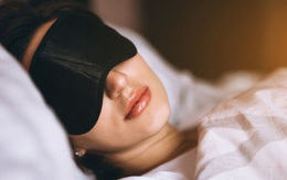 Cô gái Indonesia mắc hội chứng hiếm, có thể ngủ liền 13 ngày