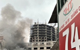 Sau tiếng nổ lớn, xưởng in ở Hà Nội bốc cháy