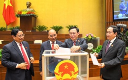 Miễn nhiệm Phó Thủ tướng Trịnh Đình Dũng và các thành viên Chính phủ