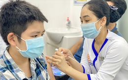 Bộ Y tế: Tiêm trước vaccine COVID-19 cho trẻ 16-17 tuổi  trong tháng 10, không tiêm trộn