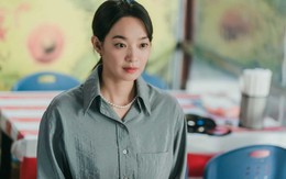 Phát hiện chồng liên tục thả tim ảnh vợ cũ, tôi nổi cơn ghen tức nhưng anh chỉ nói một câu làm tôi thấy mình thật nhỏ nhen