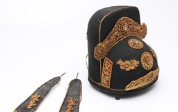 Mũ quan triều Nguyễn lập kỷ lục có giá cao gấp 1.000 lần trên sàn quốc tế, thu về 16 tỷ đồng