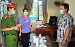 Người dân đưa hối lộ 200 triệu đồng cho nữ cán bộ địa chính xã bị khởi tố