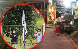Nhìn lén đám tang qua hàng rào, đôi vợ chồng từ miền Nam về quặn lòng tiễn biệt mẹ