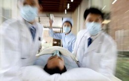 Người đàn ông qua đời vì bị nhồi máu cơ tim, bác sĩ cảnh báo 4 việc nên tránh xa trước khi đi ngủ kẻo mất mạng