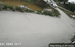 Ô tô lao thẳng xuống mương sau pha đánh lái cồng kềnh của tài xế