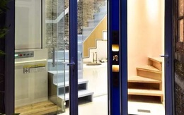 Ngôi nhà 30m² méo mó nằm trong hẻm nhỏ của gia đình 3 thế hệ trở nên rộng thoáng sau khi cải tạo