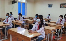 Huyện duy nhất ở Hà Nội cho học sinh đi học sáng nay: Lớp đông chia đôi để phòng dịch