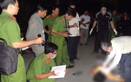 Công an viên rút dao đâm vợ tử vong