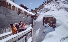 Hình ảnh tuyết rơi tuyệt đẹp ở Sa Pa: Rét đậm, rét hại ở miền Bắc sẽ còn kéo dài bao lâu?