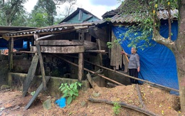 Thừa Thiên Huế: Người dân bất an vì sạt lở bờ sông, kè xây dựng chậm tiến độ "do dịch"