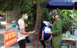Đông Anh phong tỏa "thần tốc" nơi ở của 2 công nhân có kết quả dương tính lần 1