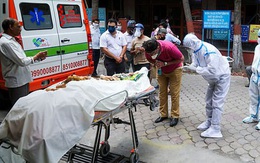 50 bác sĩ Ấn Độ tử vong vì Covid-19 trong một ngày