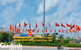 Hình ảnh Quảng Ninh rực rỡ trước ngày hội toàn dân đi bầu cử