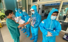 Đà Nẵng: Thêm 5 bệnh nhân được công bố chữa khỏi COVID-19 tại Trung tâm Y tế Hòa Vang