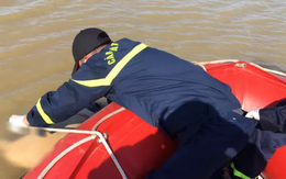 Phát hiện thi thể nam thanh niên 22 tuổi trôi dạt trên sông