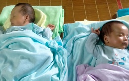 Thai phụ có chồng đột ngột qua đời vì tai nạn giao thông đã sinh đôi hai bé khỏe mạnh