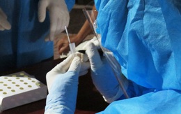 Nghệ An: Có 8 trường hợp test nhanh 2 lần dương tính SARS-CoV-2