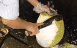 Cô gái băm nát quả mít xanh, cứ tưởng phải bỏ đi hóa ra là đem làm đặc sản này