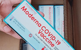 Ai nên và không nên tiêm vaccine Moderna phòng COVID-19?