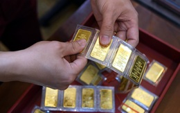 Giá vàng hôm nay 16/7: Lao dốc, chuyên gia lo ngại về một đợt bán tháo trên thị trường chứng khoán sẽ thúc đẩy hoạt động mua vàng