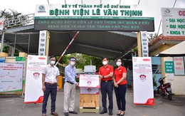 Dai-ichi Life Việt Nam trao tặng máy trợ thở đa năng Savina 300 (Select) cho Bệnh viện Lê Văn Thịnh