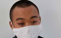 Kẻ trộm chui vào màn dỗ trẻ quấy khóc