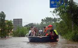 Mưa lớn tiếp tục đe dọa Trung Quốc, người dân lo sợ sẽ có thảm họa "nghìn năm có một"